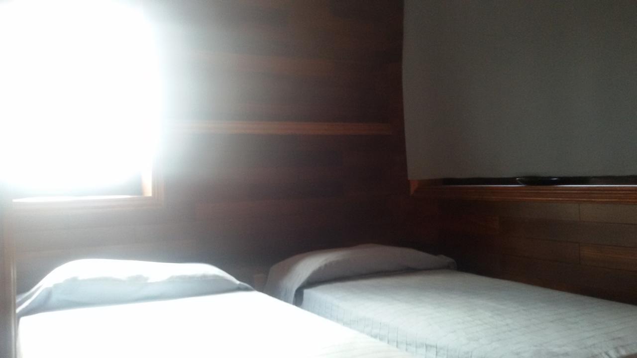 Sunset Inn فامارا المظهر الخارجي الصورة